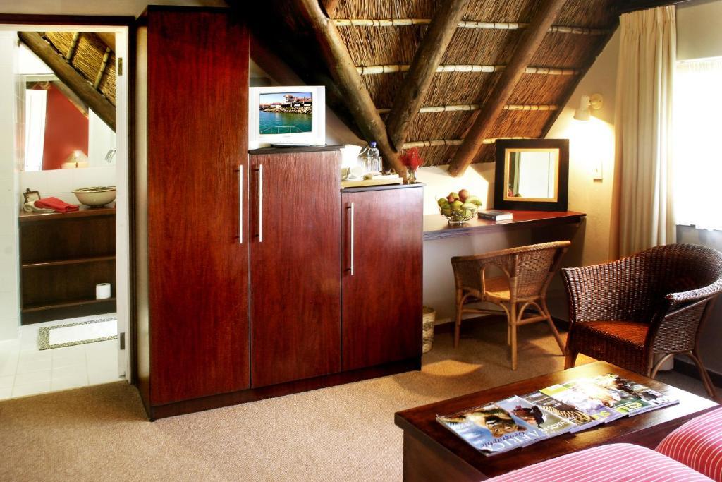 Thatchwood Country Lodge Сент-Френсіс-Бей Номер фото